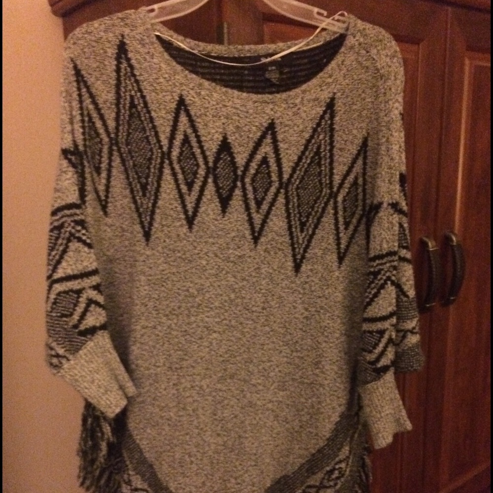 Sweater poncho