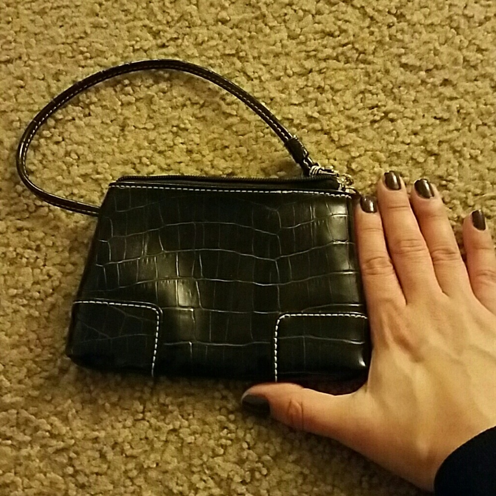 Black leather wristlet Liz Claiborne