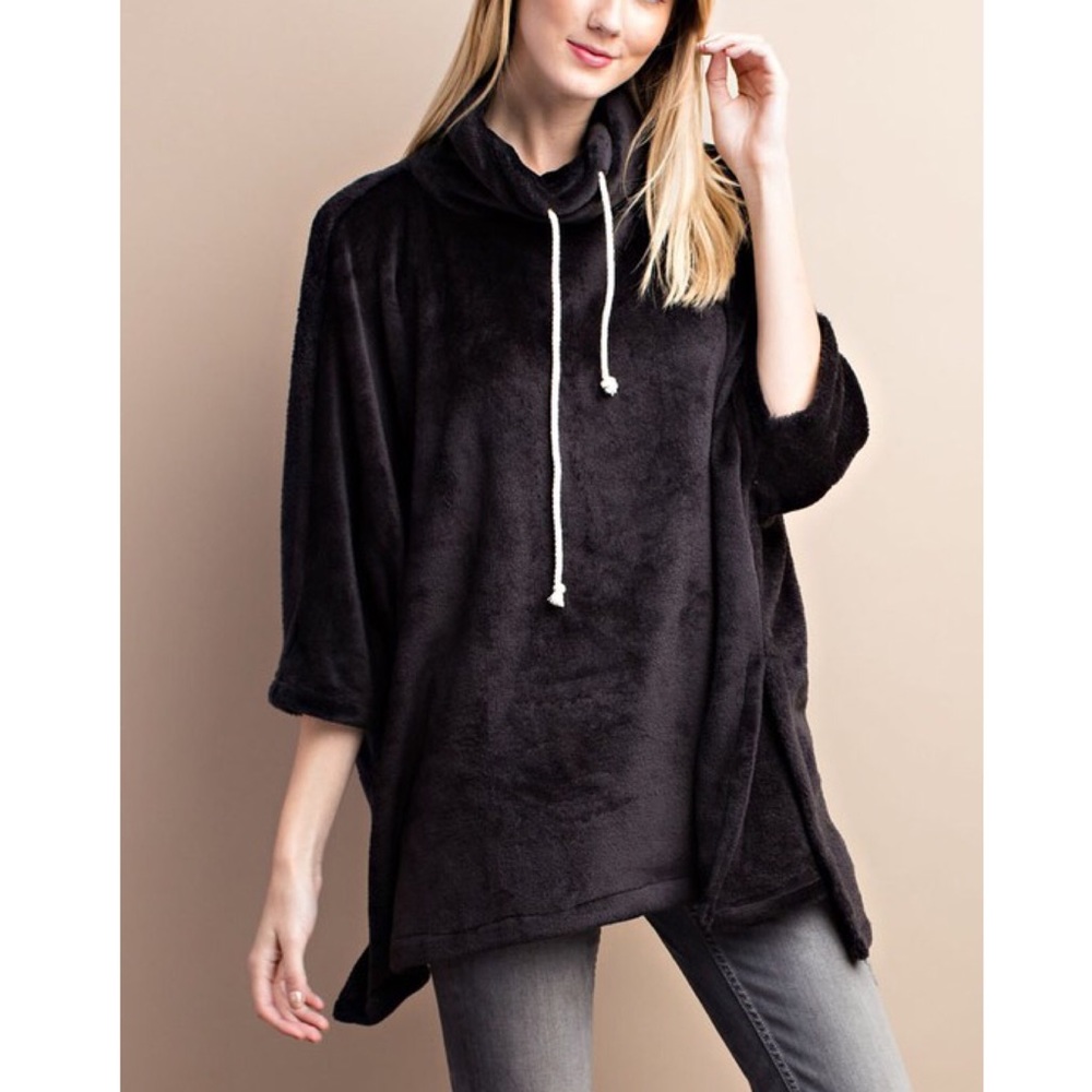🆕STASSIE oversized fleece poncho top - BLACK - Picture 3 of 4