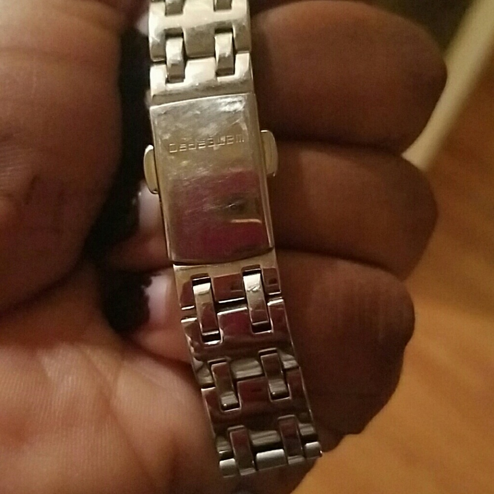Watch - Picture 2 of 2