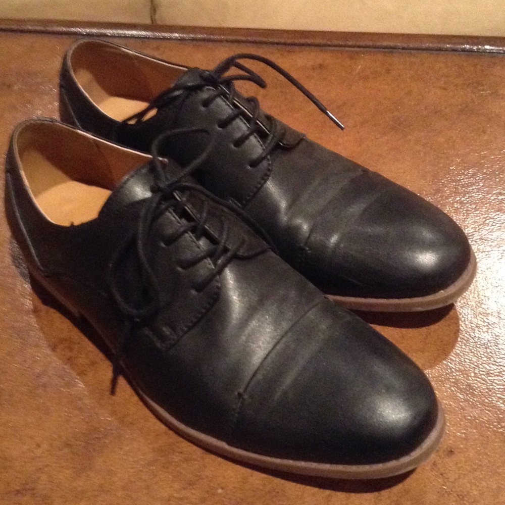 Mens black dress shoes 9.5