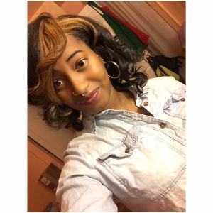 Meet your Posher, Dani