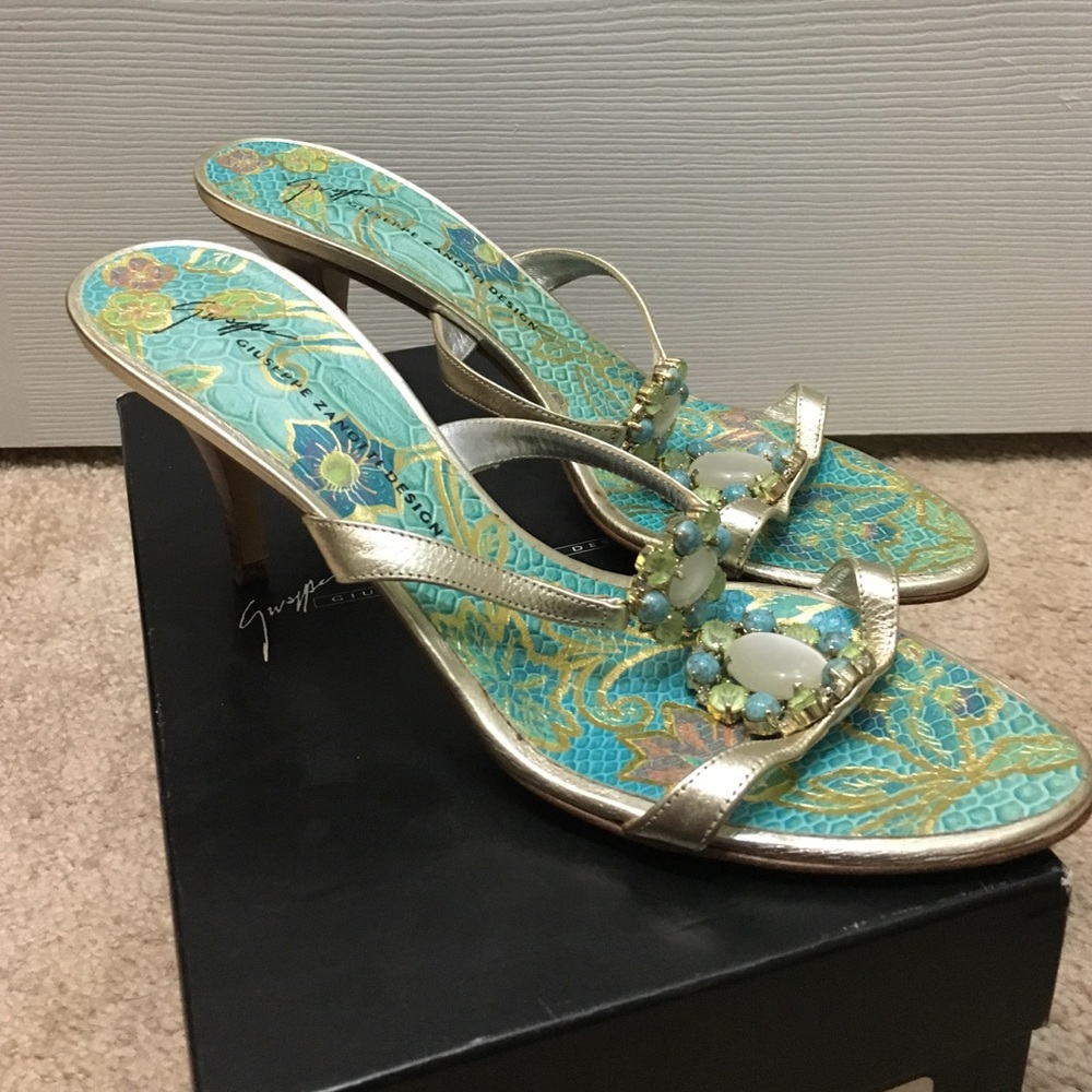 💥💥MOVING SALE!!💥💥Giuseppe Zanotti sandal
