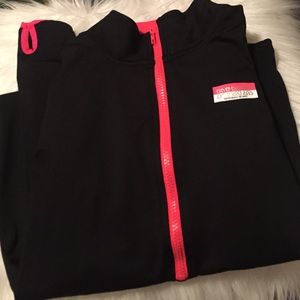 PINK VS ultimate Zip (XS)