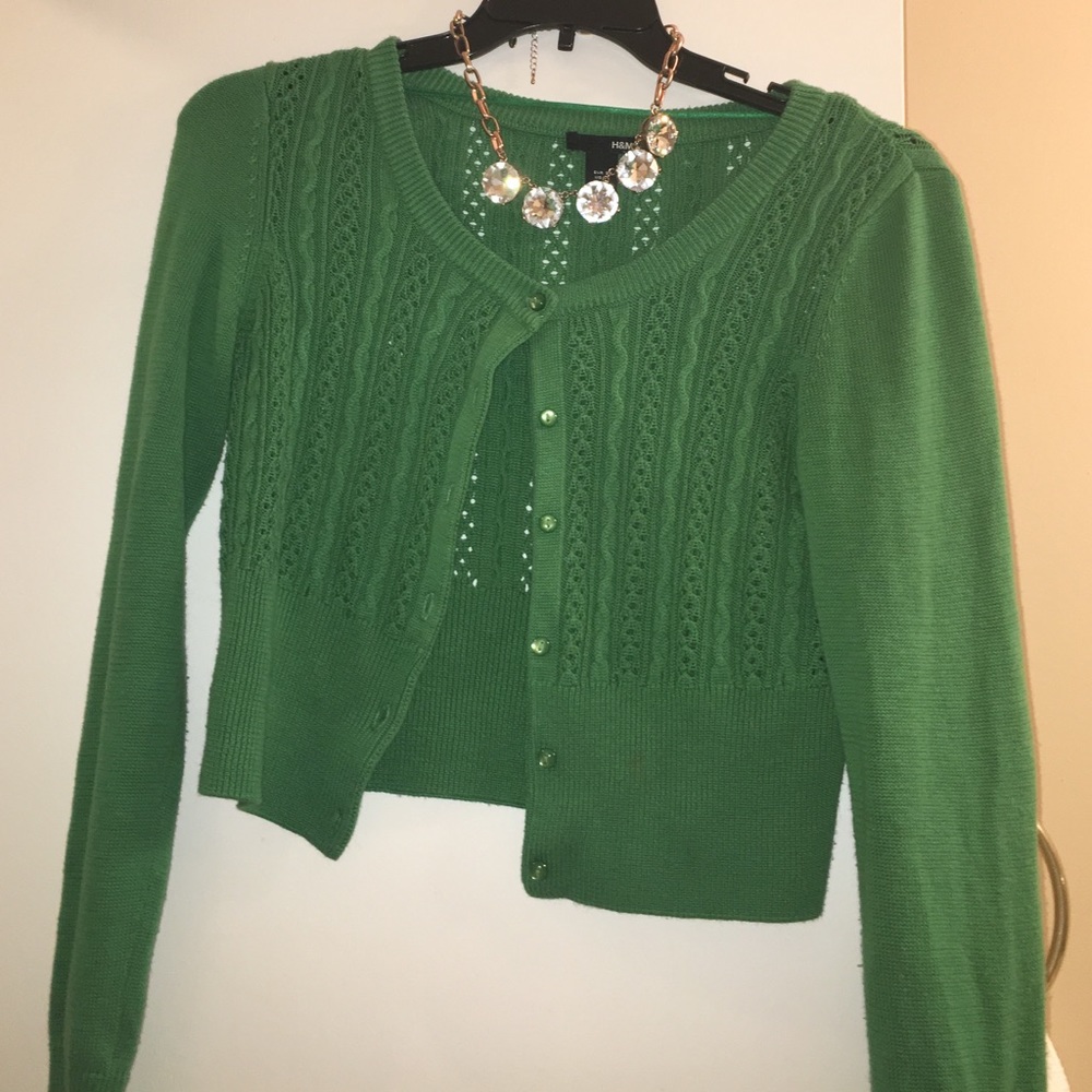 Green H&M sweater