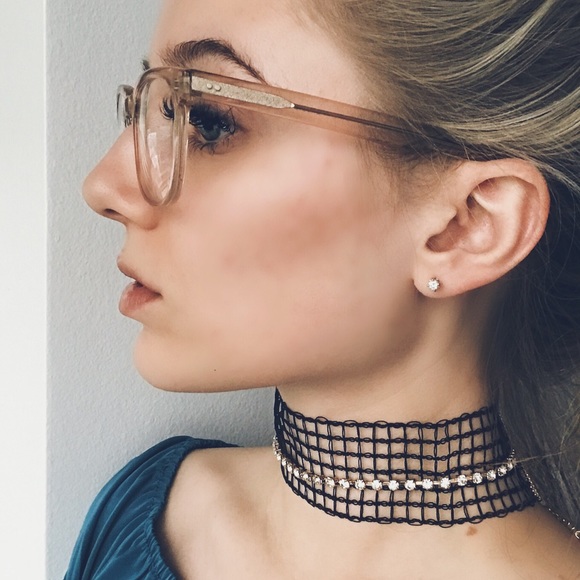 • mesh diamond choker • - Picture 4 of 4