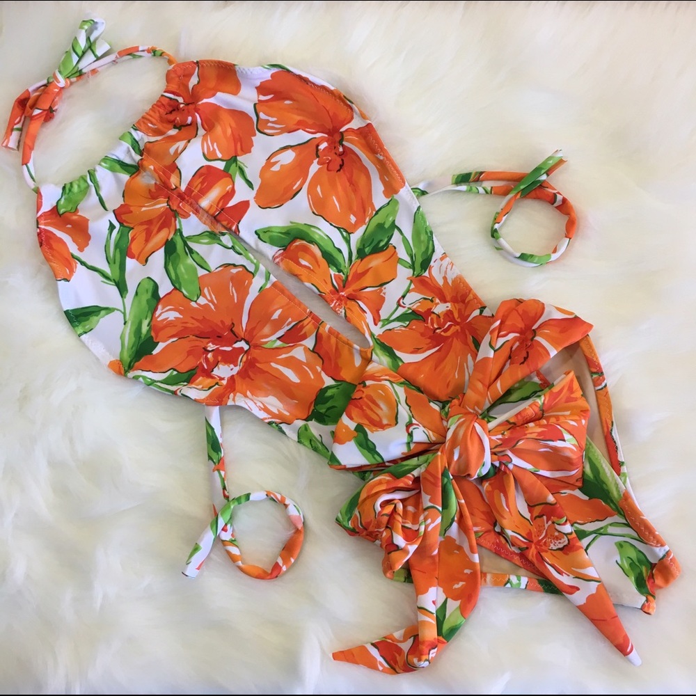 ❌SOLD❌Floral one piece swimsuit - Picture 3 of 4