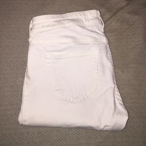 White Hollister super skinny jeans