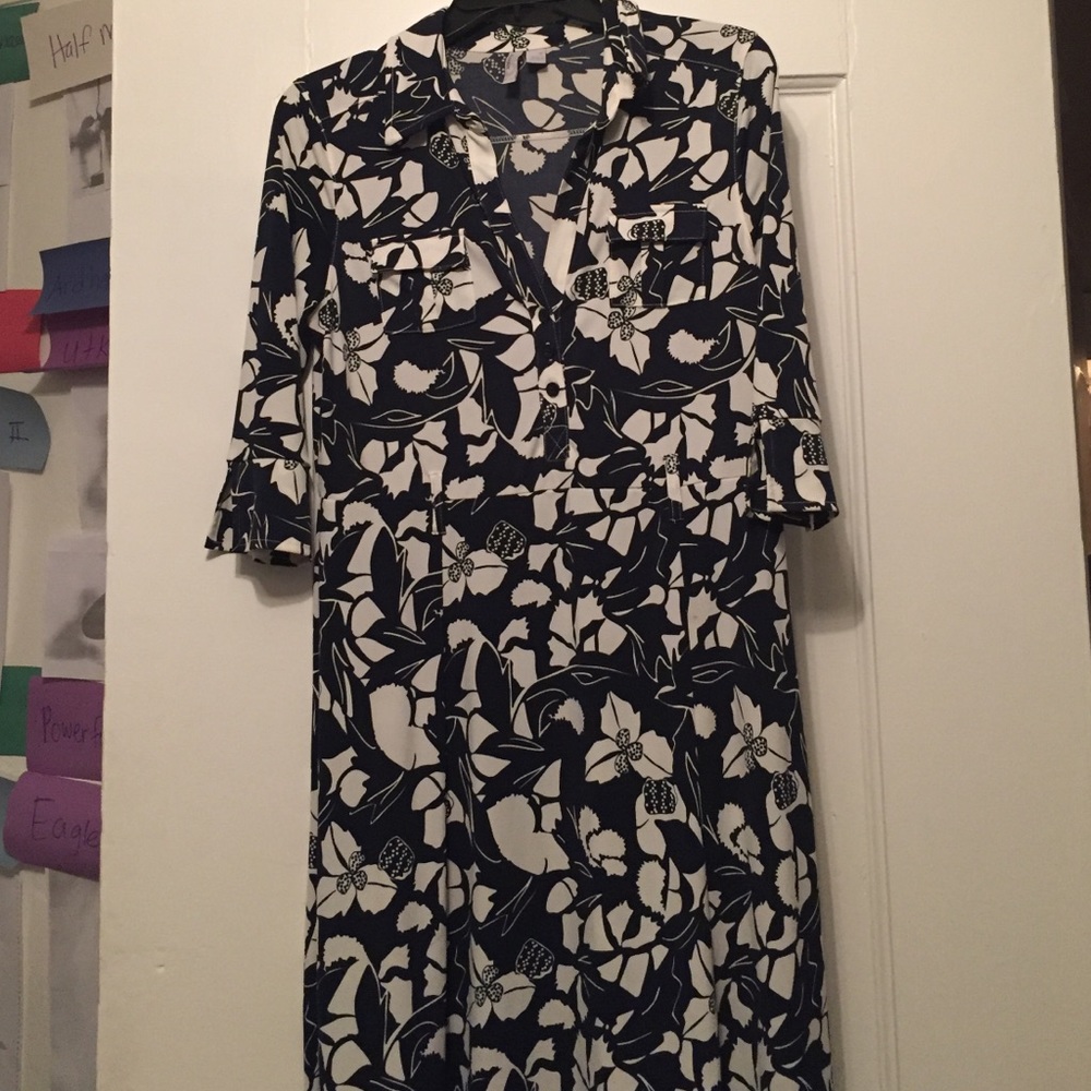 Retro navy floral dress
