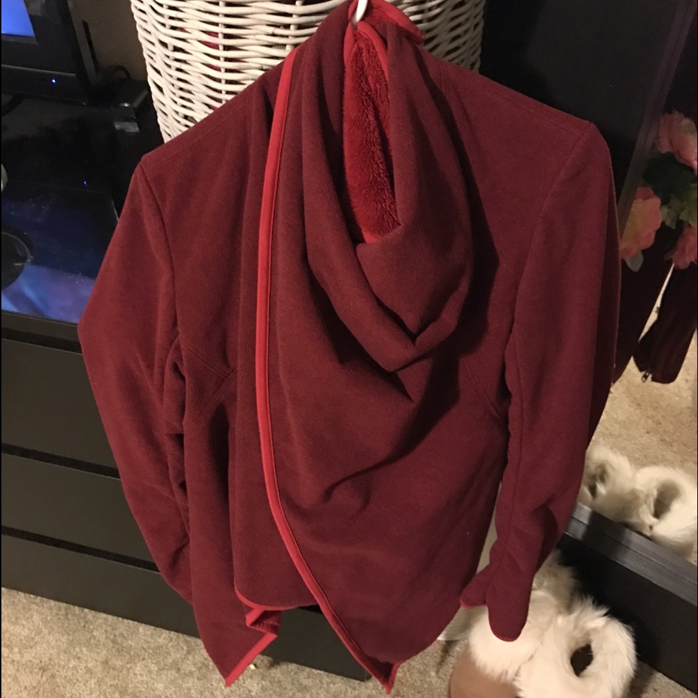 Lululemon wrap coat