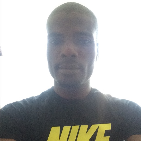 Dri-fit - Picture 1 of 2