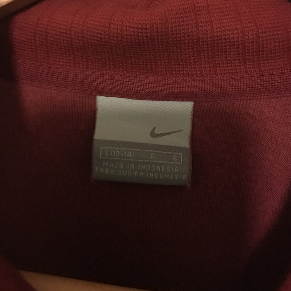 Nike zip up jacket - Picture 2 of 4
