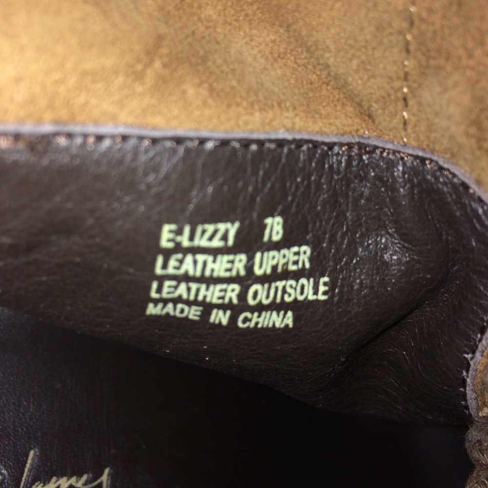 Elizabeth and James suede cuff open toe bootie - Picture 4 of 4
