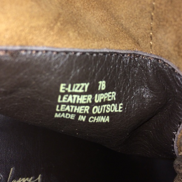 Elizabeth and James suede cuff open toe bootie - Picture 4 of 4