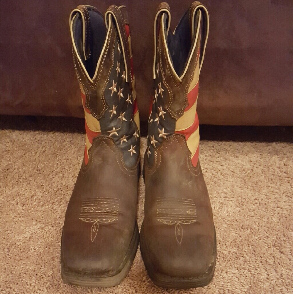 MAKE AN OFFER cowboy boots