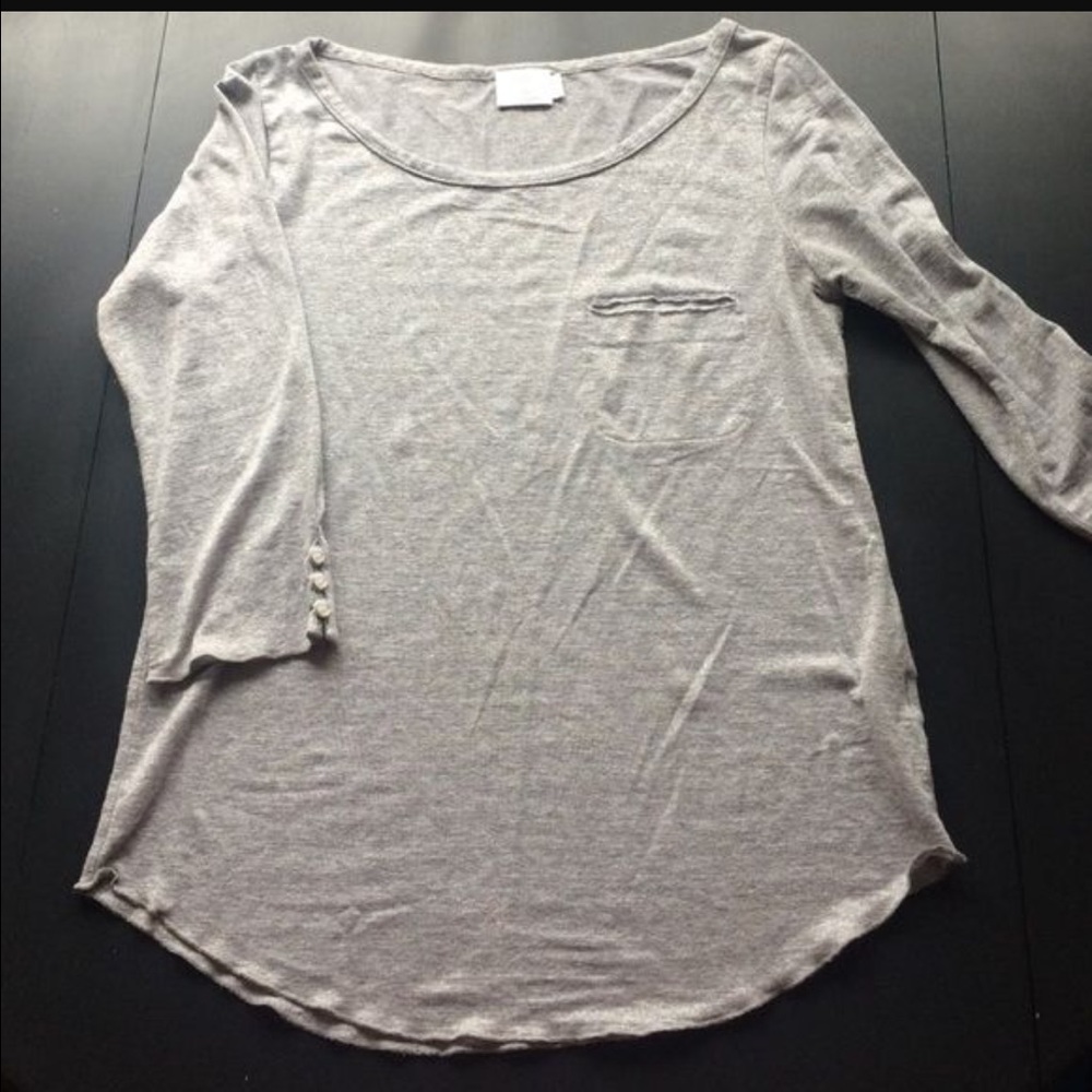 Anthropologie T-los Angeles silver shimmer 3/4 top