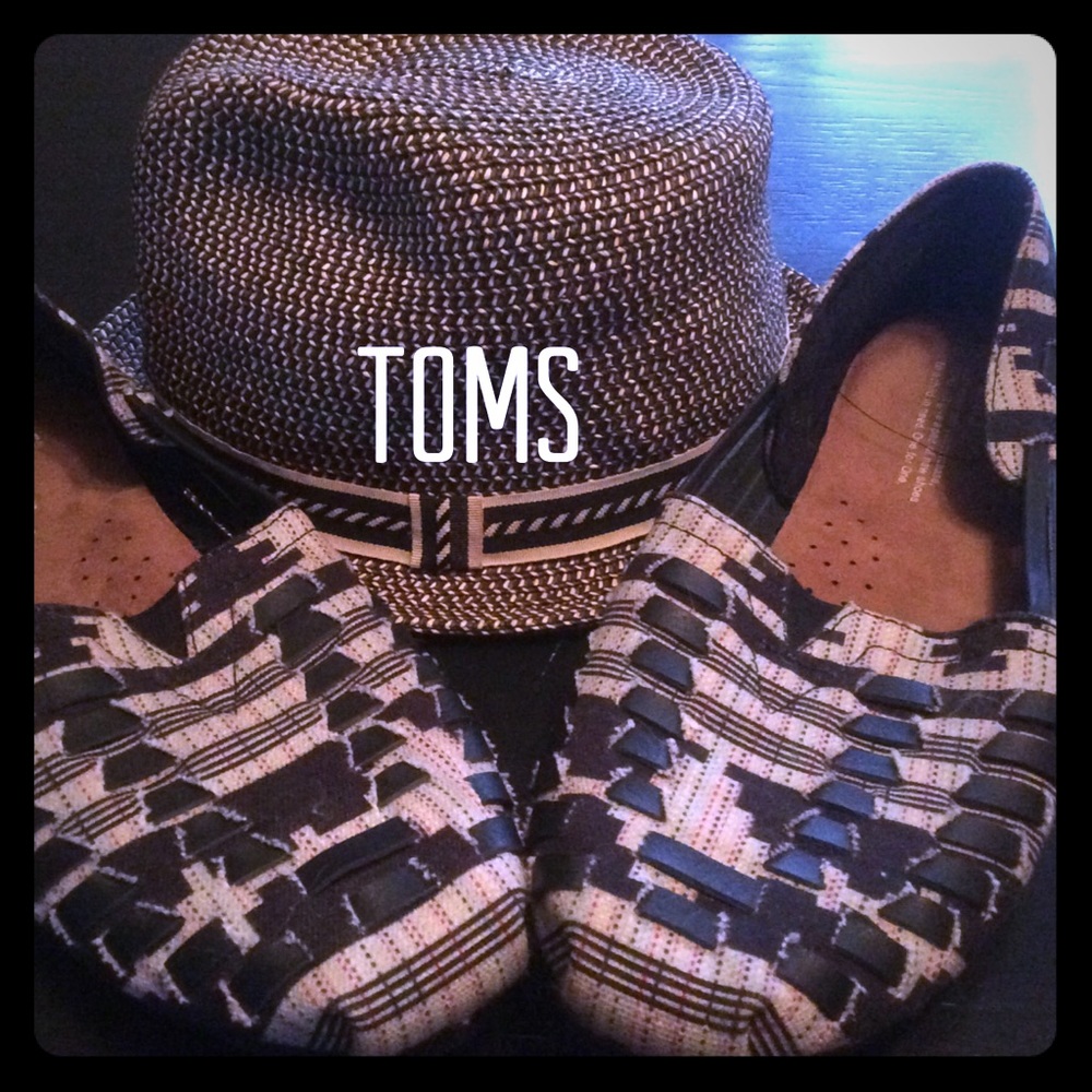 TOMS Hand Woven in Mexico Hurache Style Slip Ons
