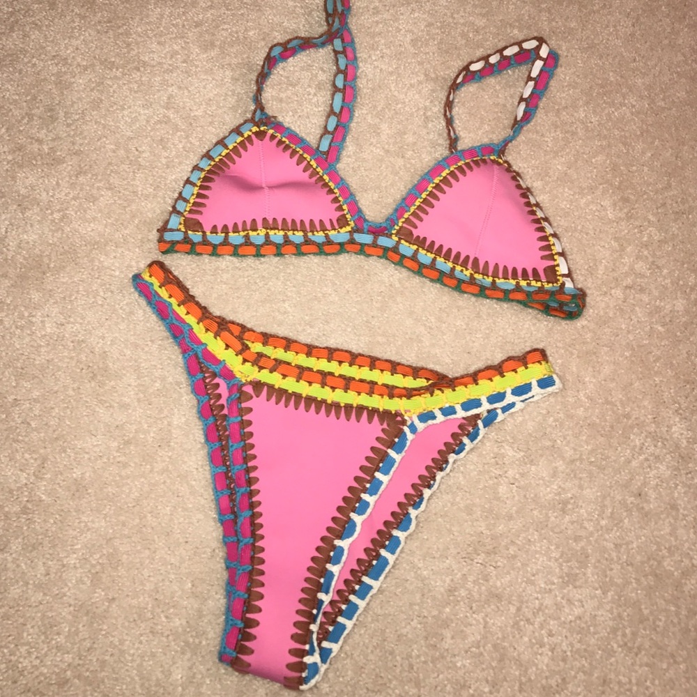 Bathing suit