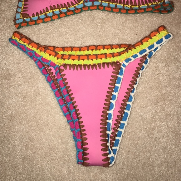 Bathing suit - Picture 3 of 3