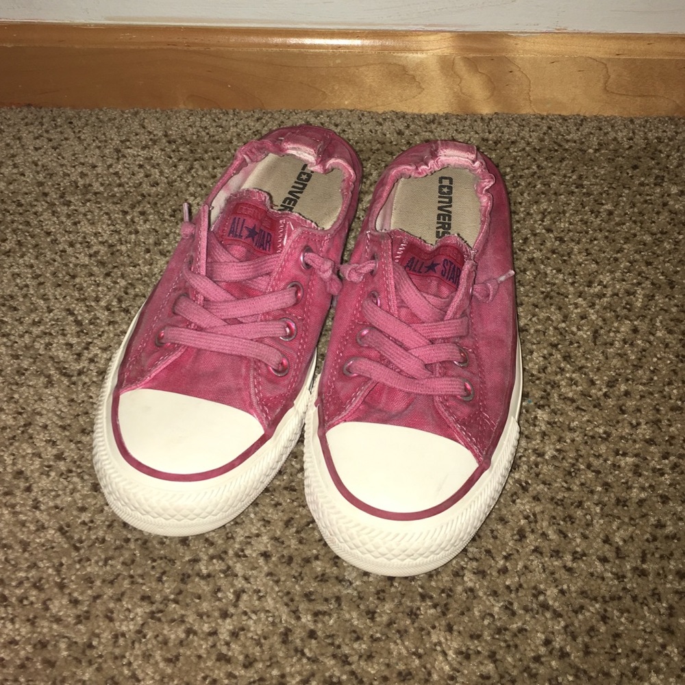 Red converse