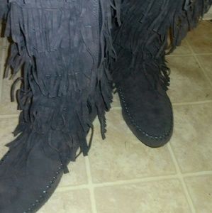 BRAND NEW Vegan suede fringe boots