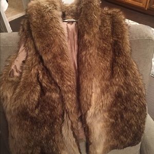 Fur vest