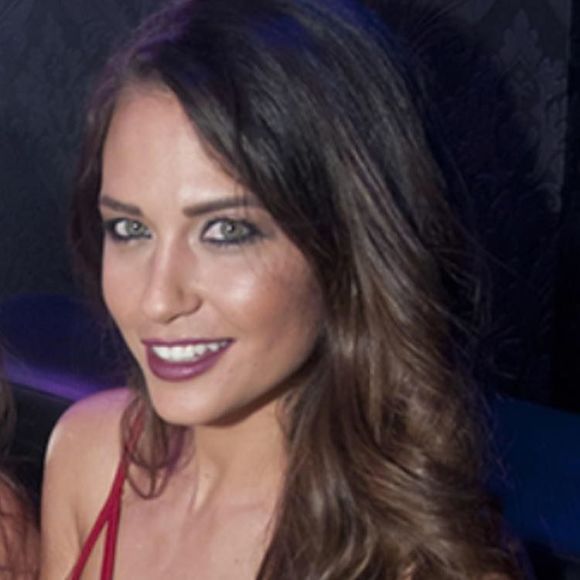 Meet your Posher, Karissa - Picture 2 of 8