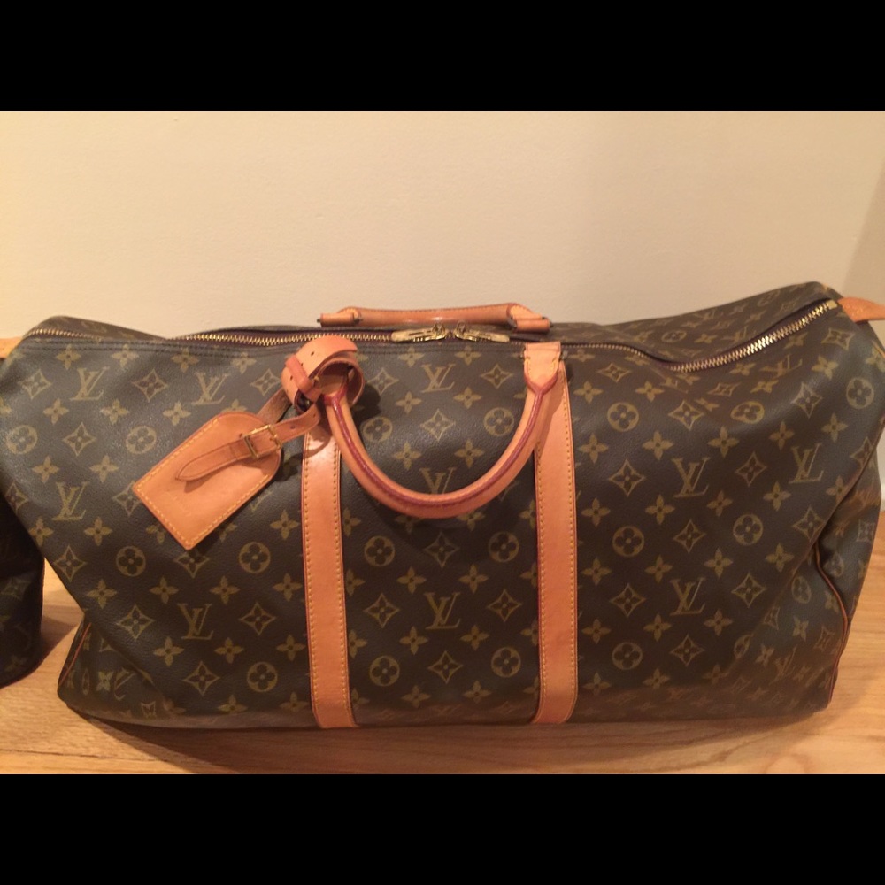 *SOLD* Louis Vuitton Keepall 60. *SOLD*