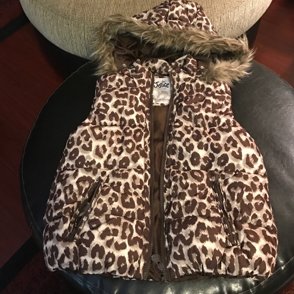 Justice Girls leopard print puffer vest with hood