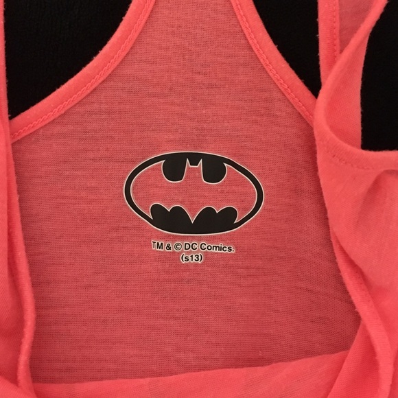 Under armor batman tank - Picture 2 of 4