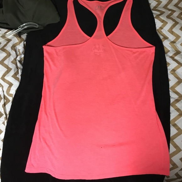 Under armor batman tank - Picture 4 of 4