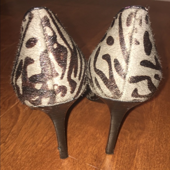 BCBC Pumps - Picture 4 of 4