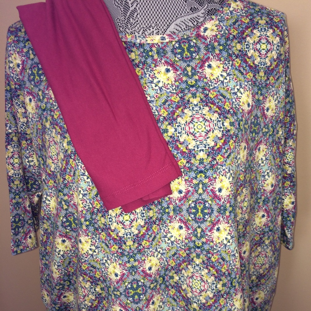 Lularoe Small Irma & Os leggings NWT