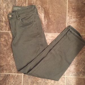 American Eagle "Tomgirl" fit denim. Worn once!
