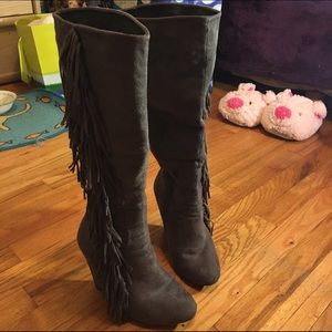 Charlotte Russe grey suede boots