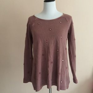 New Soft Surroundings Top with accent pieces