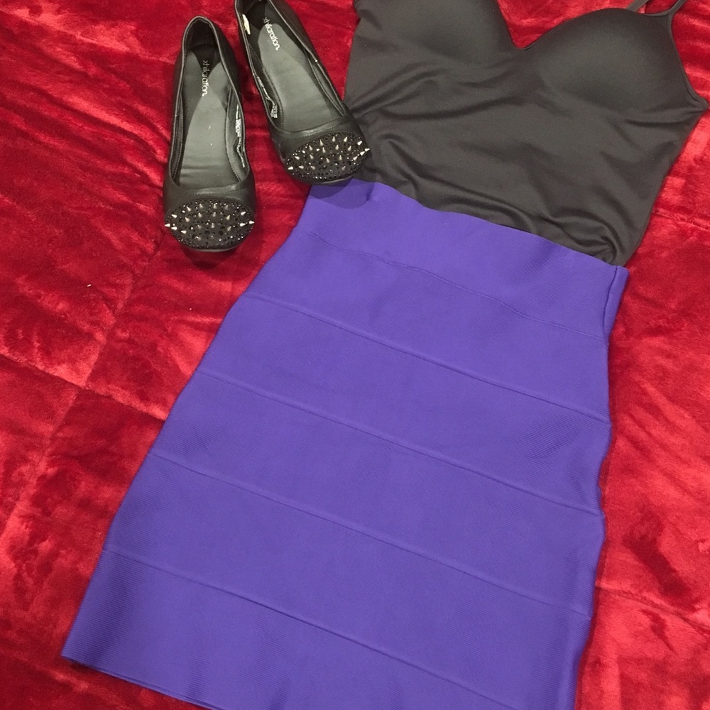 BCBGMaxAzria bodycon pencil skirt size S