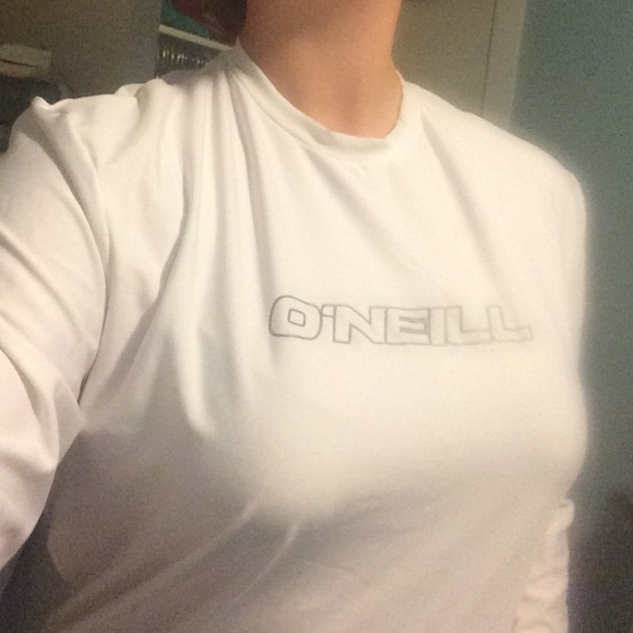 SOLD White O'Neill Rash Guard - Picture 2 of 4