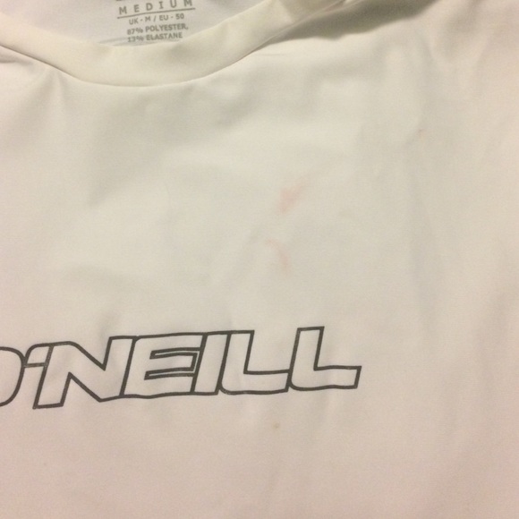 SOLD White O'Neill Rash Guard - Picture 4 of 4