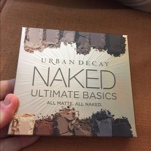 Urban Decay Ultimate Basics Eyeshadow Palette