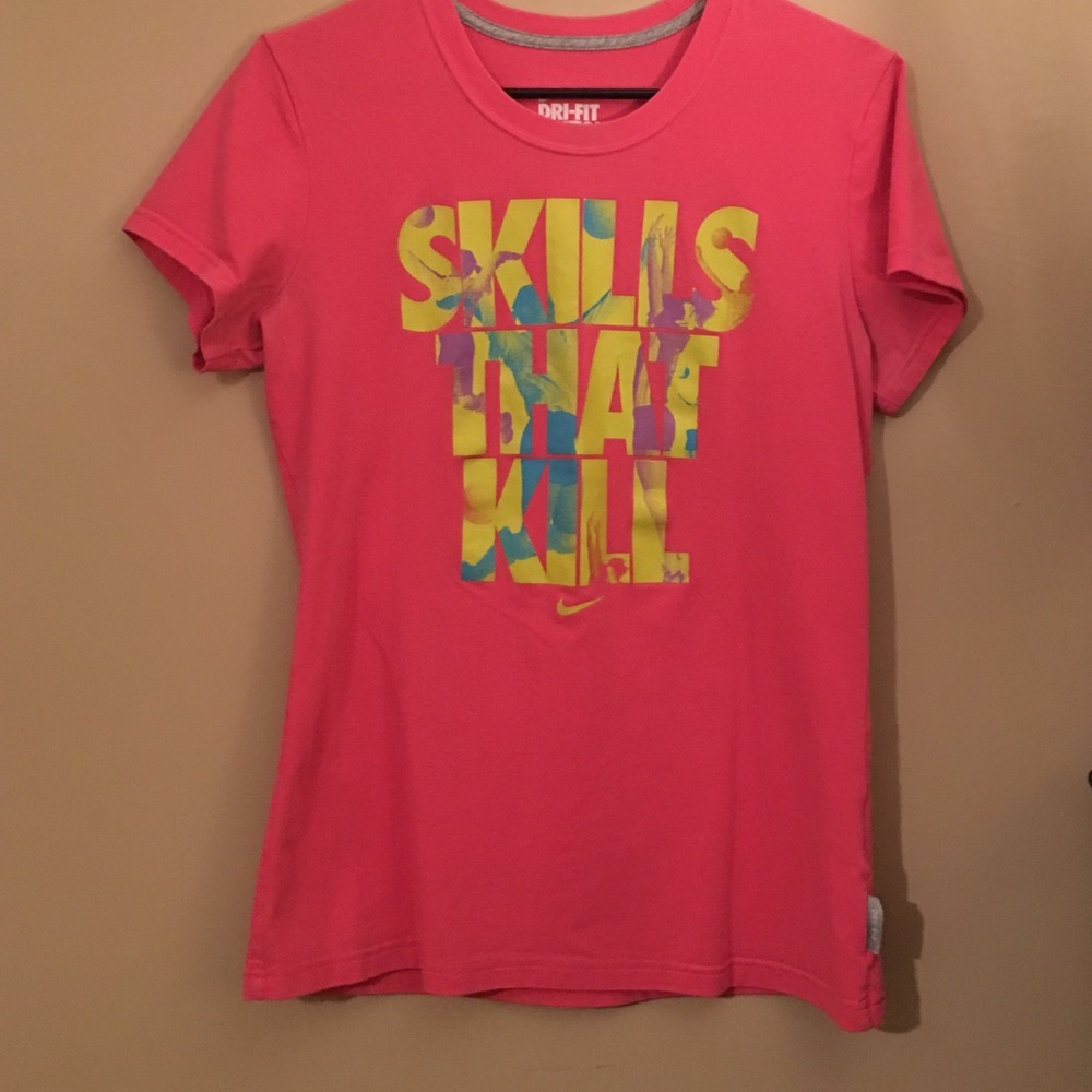 SOLD - Nike shirt!