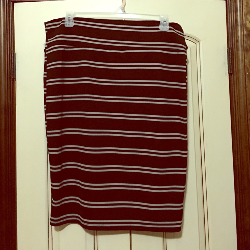 Lularoe Cassie Skirt