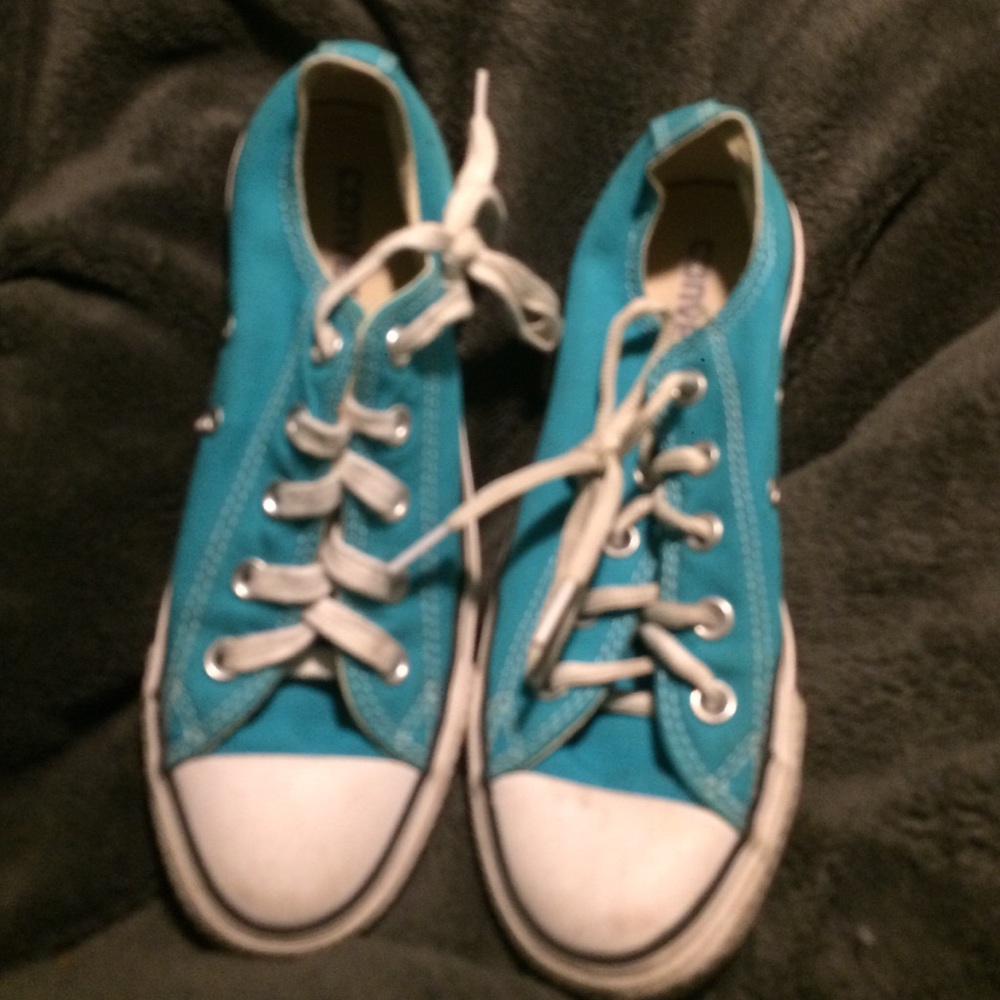 Blue converse