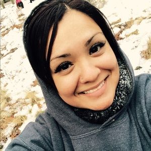 Meet your Posher, Renee