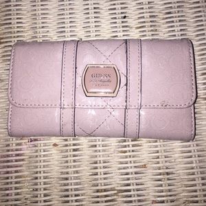 GUESS wallet