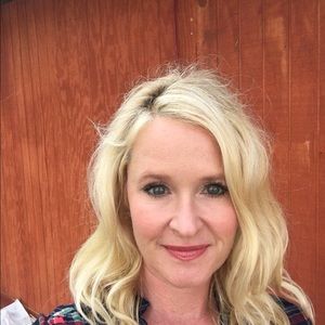 Meet your Posher, Deana