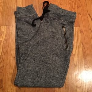 American Eagle joggers