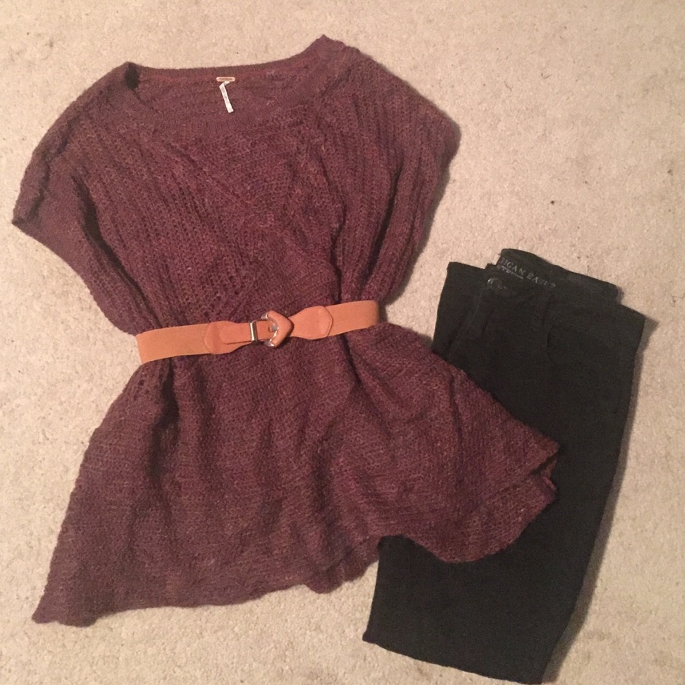 (NWT) Burgundy Sleeveless Knitted Sweater