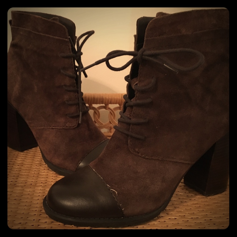 Franco Sarto Suede/Leather Booties!
