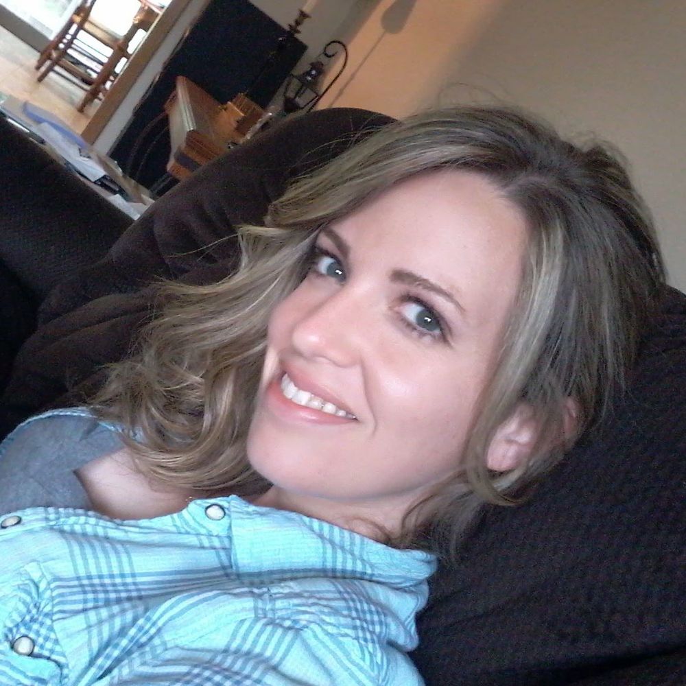 Meet your Posher, Julie